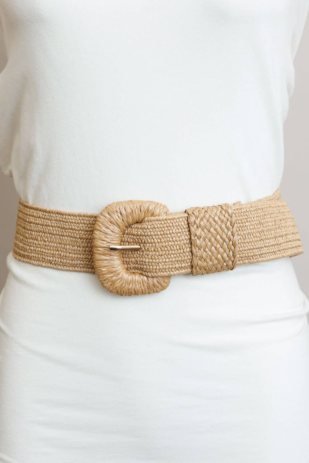 Stretchable Raffia Belt – Eco-Friendly Fashion 🌾