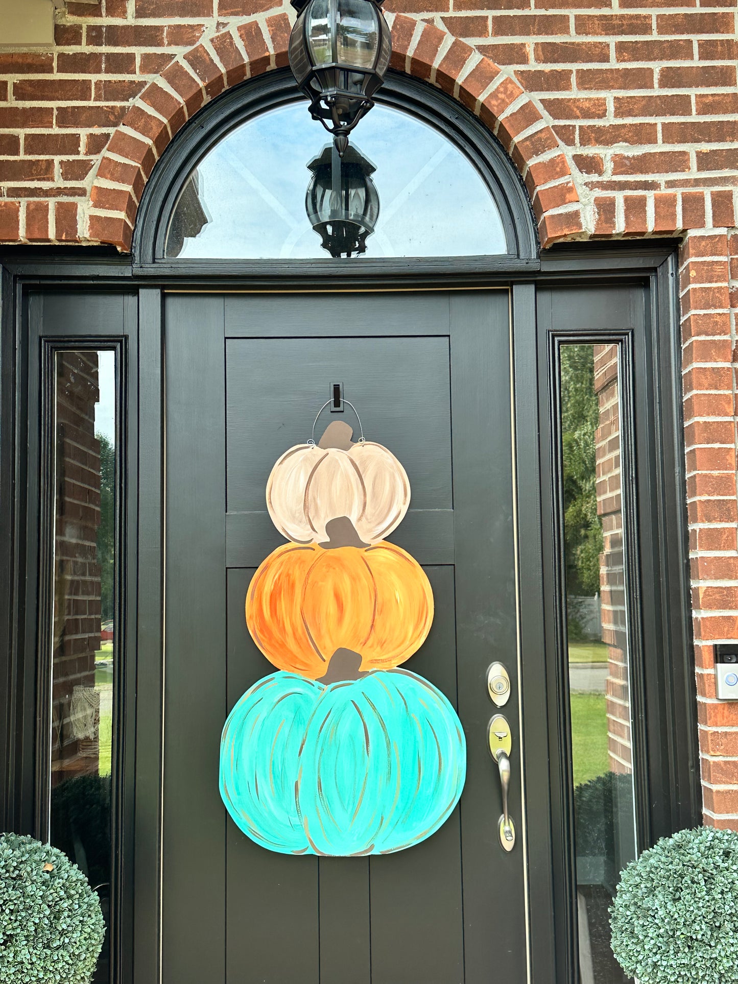Stacked Pumpkin Door Hanger