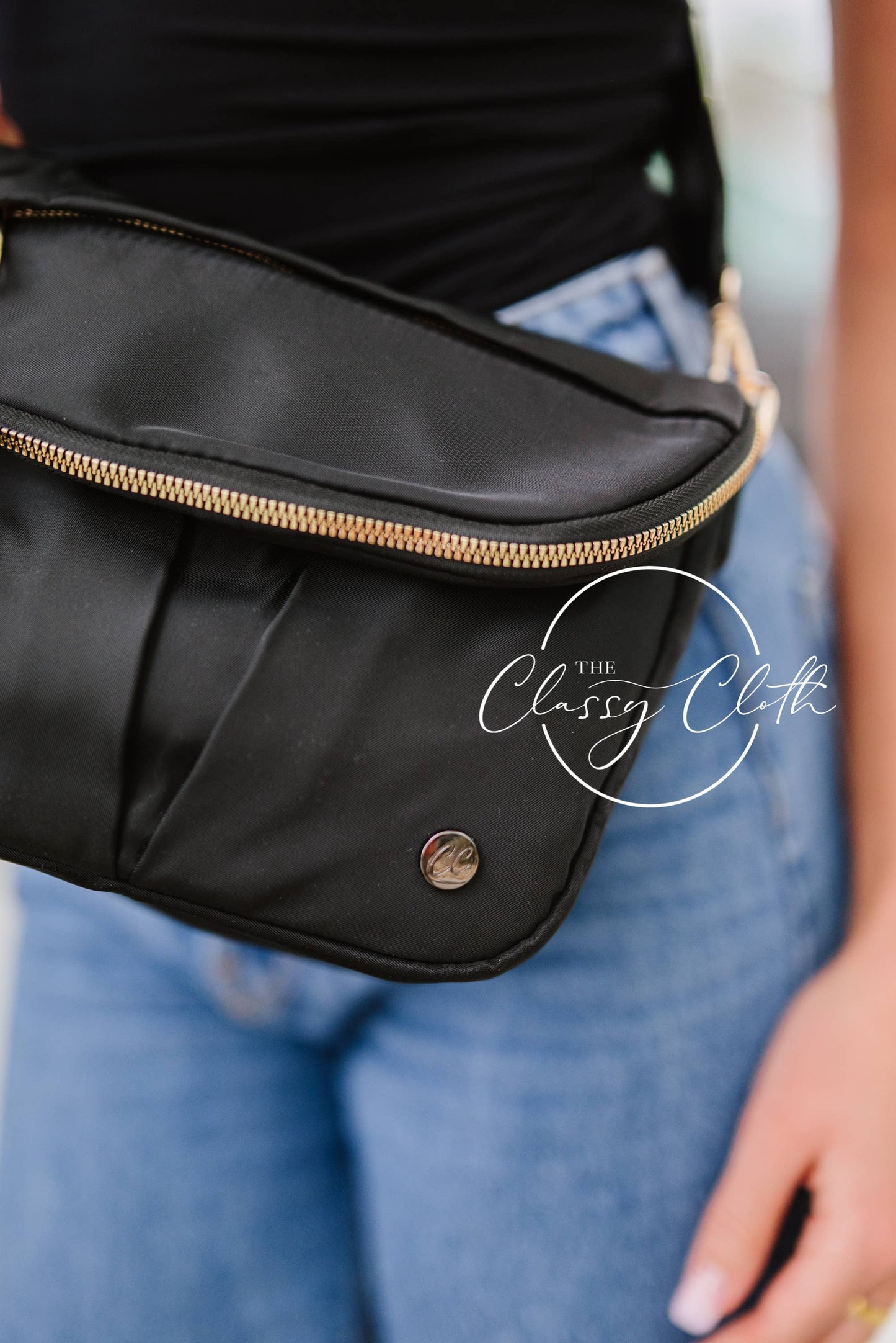 Harper Moon Crossbody - Black