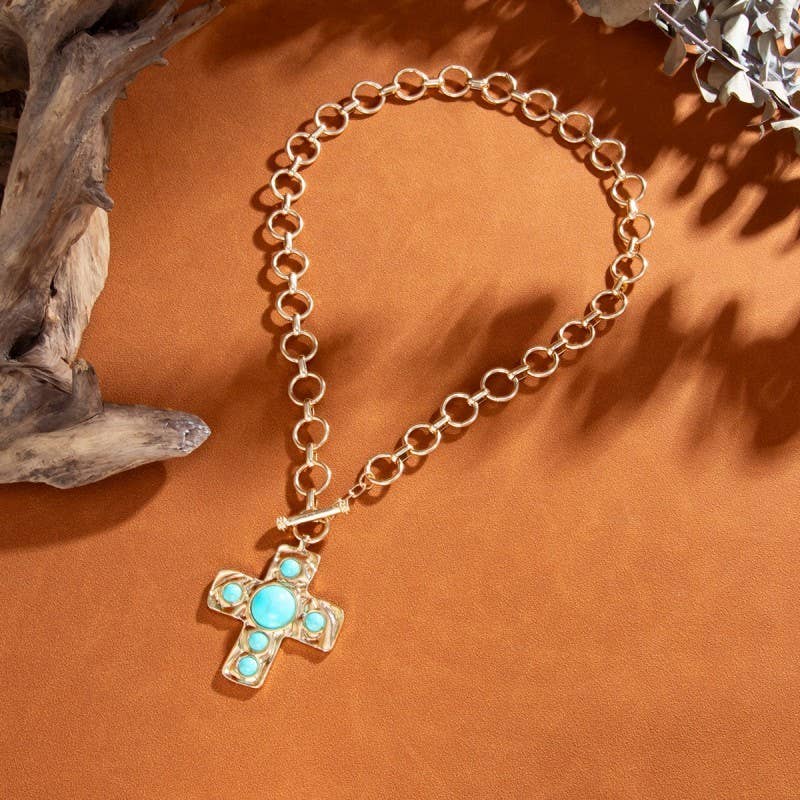 NOTABLE HAMMERED CROSS FRONT TOGGLE NECKLACE