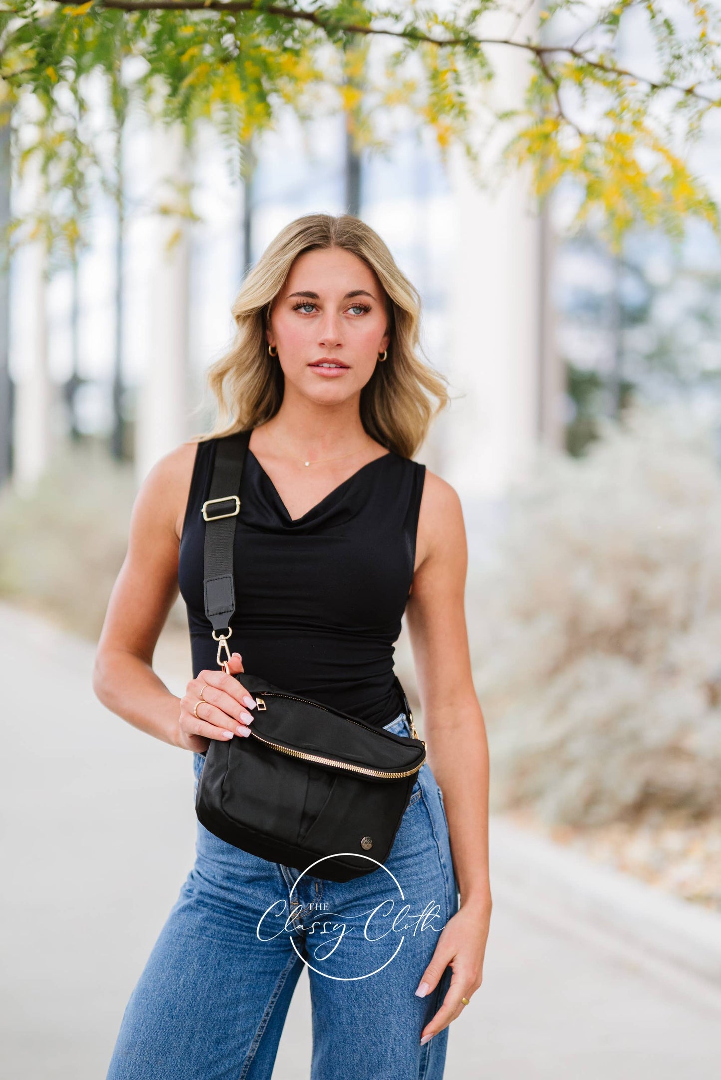 Harper Moon Crossbody - Black